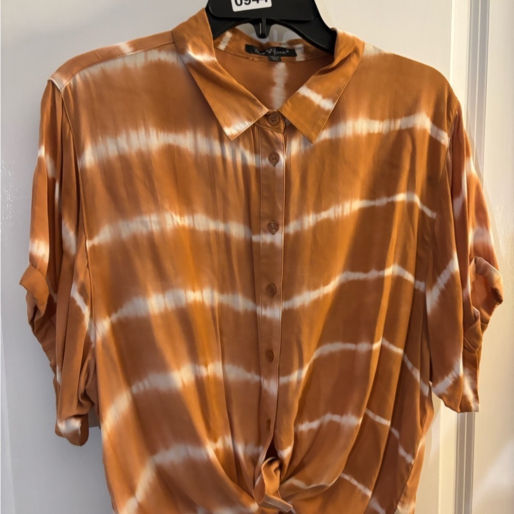 Women's Velvet Heart Rust Tie-Dye Button Front Blouse Sz XL - Picture 3 of 7